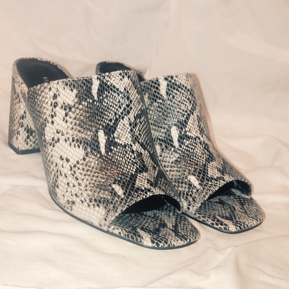 Marc Fisher Shoes - Marc Fisher Snakeskin Heels